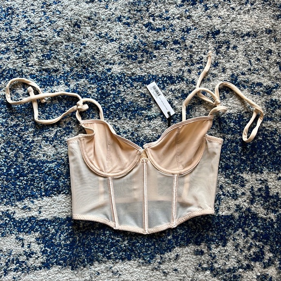 Femme Bustier in Almond
KAT THE LABEL Small - Picture 5 of 10